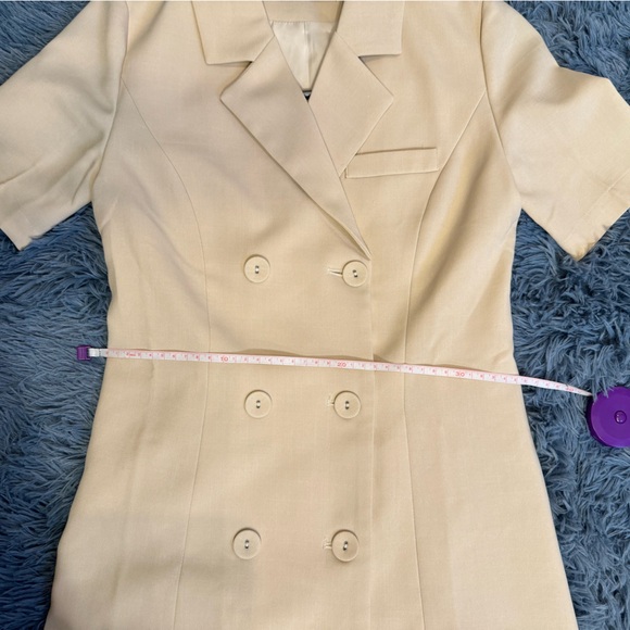 Cream white button up dress - Picture 3 of 6